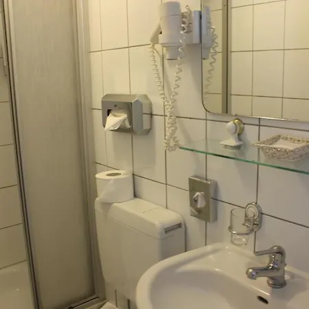Kraeme Am Roemer - Self Check In Hotel 3*