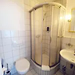 Hotel Kraeme Am Roemer - Self Check In 3*