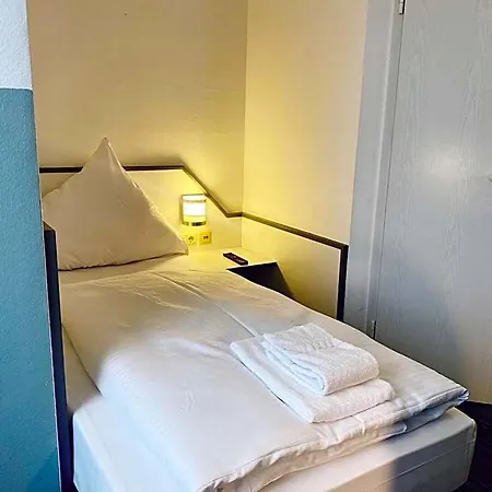 Hotel Kraeme Am Roemer - Self Check In 3*