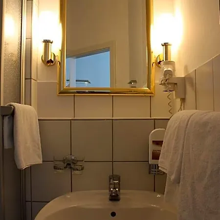 Hotel Kraeme Am Roemer - Self Check In Francfort-sur-le-Main