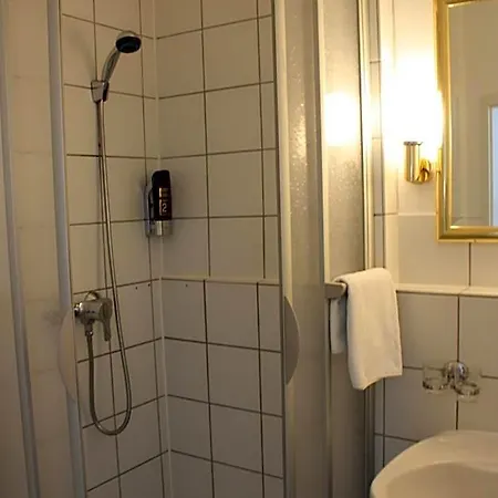 Kraeme Am Roemer - Self Check In Hotel Francfort-sur-le-Main