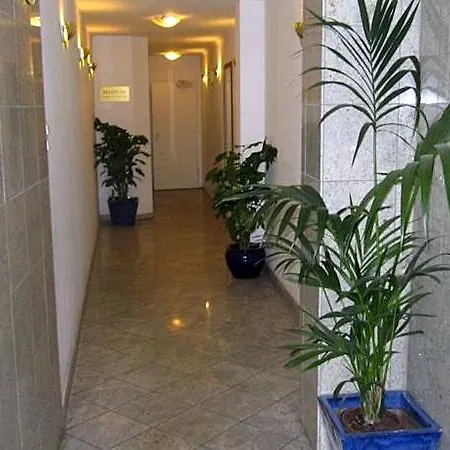 Centre Neue Kräme Am Römer Lägenhetshotell 3*