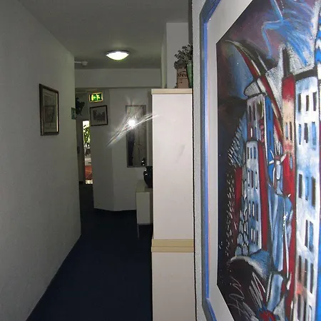 Kraeme Am Roemer - Self Check In Aparthotel Frankfurt am Main