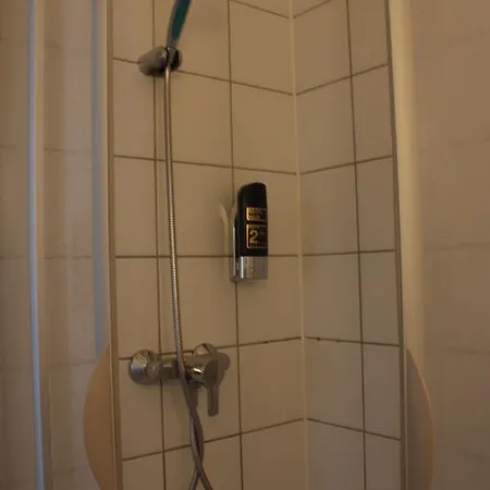 Kraeme Am Roemer - Self Check In فرانكفورت