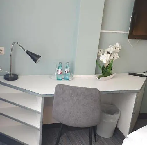 Kraeme Am Roemer - Self Check In 3* フランクフルト