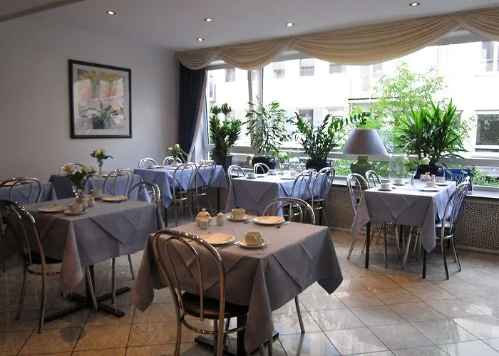 Kraeme Am Roemer - Self Check In Apartahotel 3*